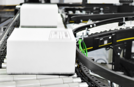 高速移動体と低品質コードも正確に読み取り