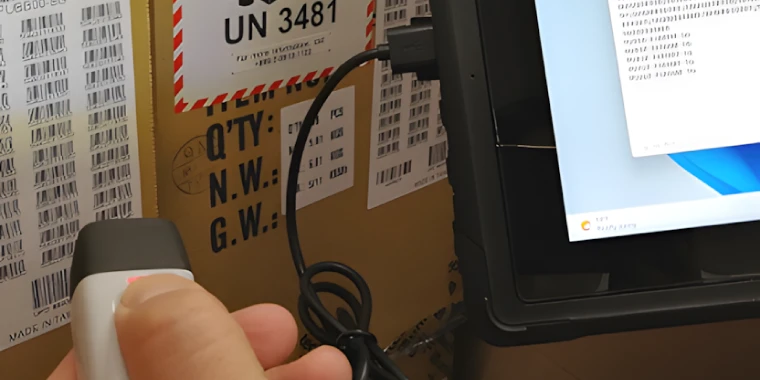 ワイヤレス / USB有線の両対応｜現場に合わせて運用