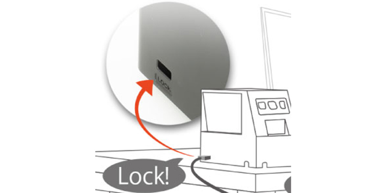 セキュリティロック用スロットを装備